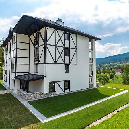 Apartamenty Amira W Kompleksie Apartamenty Piano Świeradów-Zdrój Exteriör bild