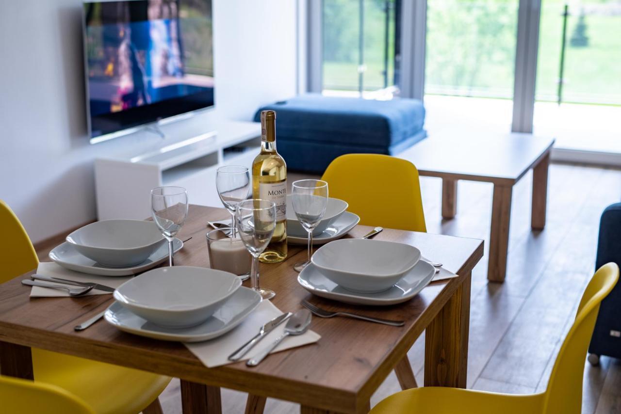 Apartamenty Amira W Kompleksie Apartamenty Piano Świeradów-Zdrój Exteriör bild